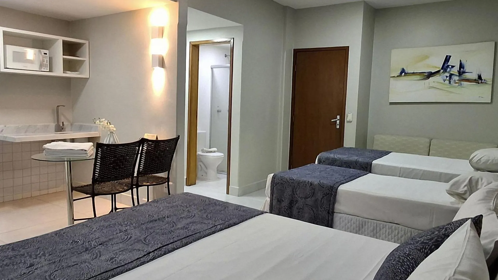 Hot Springs Hotel - Suites Com Banheira Caldas Novas 4*,
